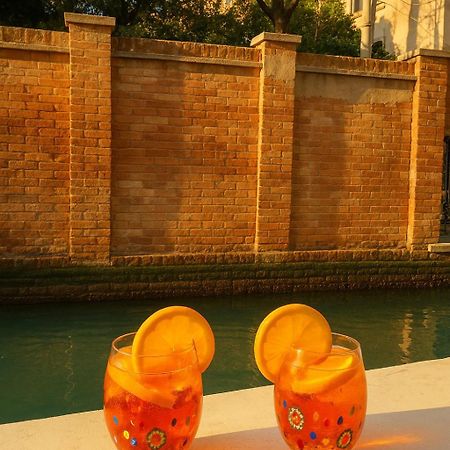Ca'Dei Nonni Canal View ヴェネツィア エクステリア 写真